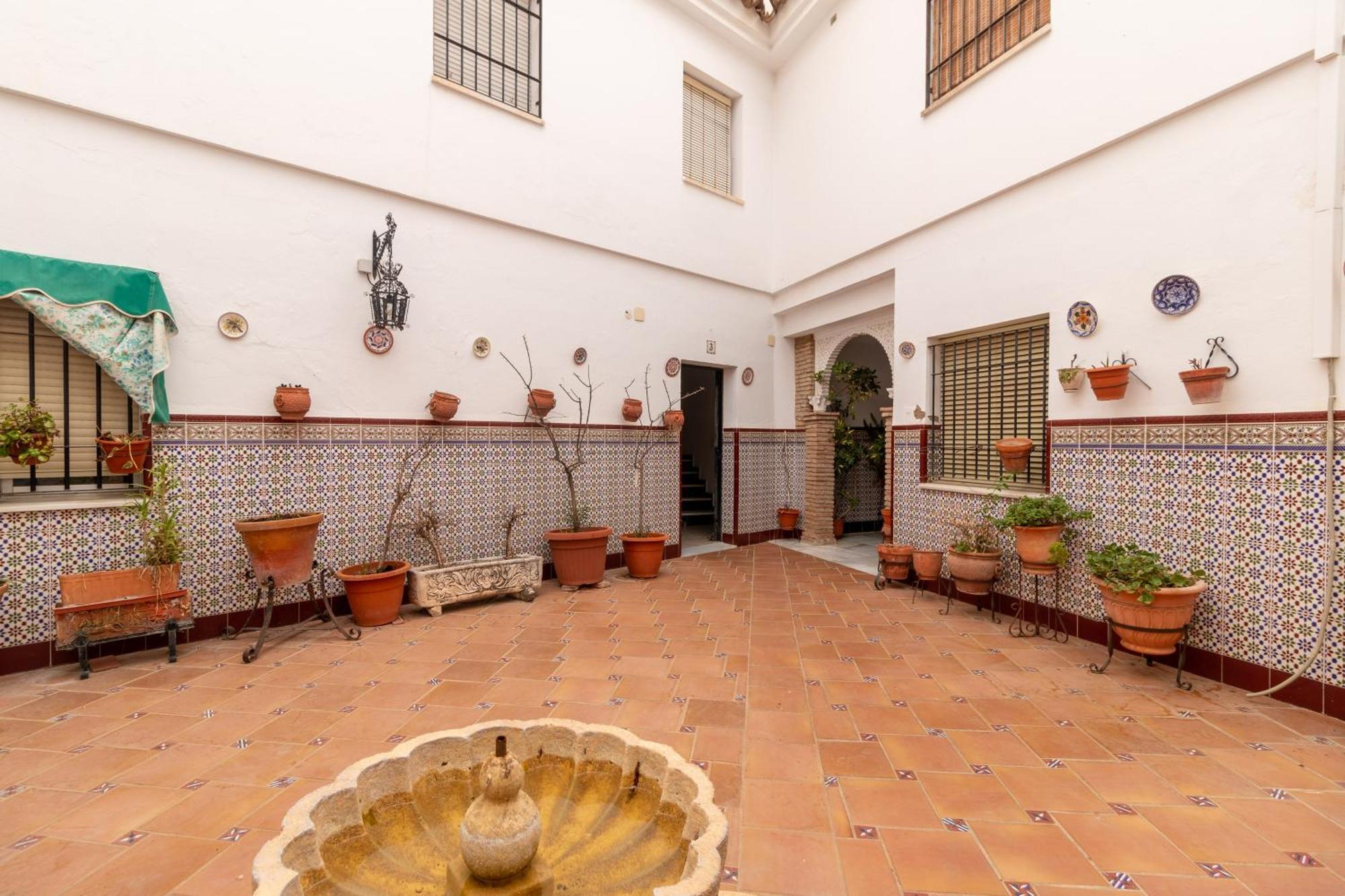 Apartamento Conde Y Luque Córdoba Kültér fotó